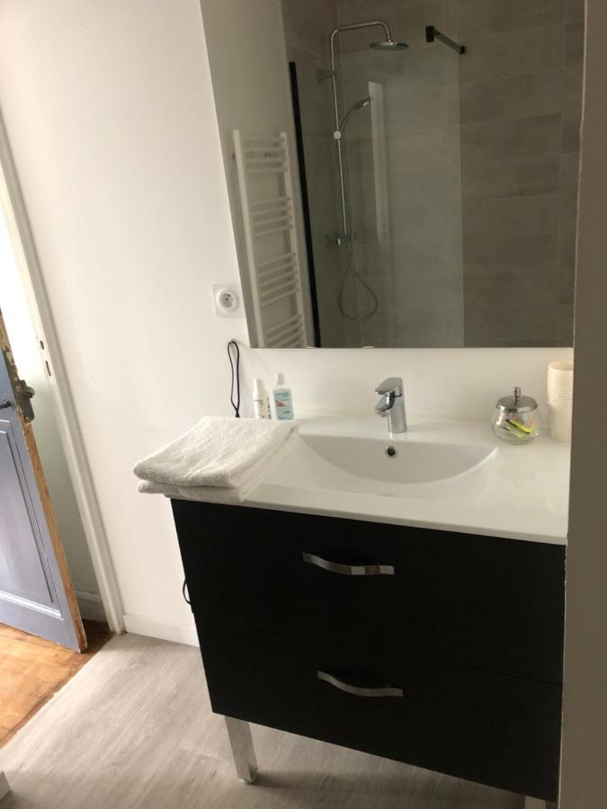 Apartmán L'Etape De La Tour Grand-Fougeray Exteriér fotografie