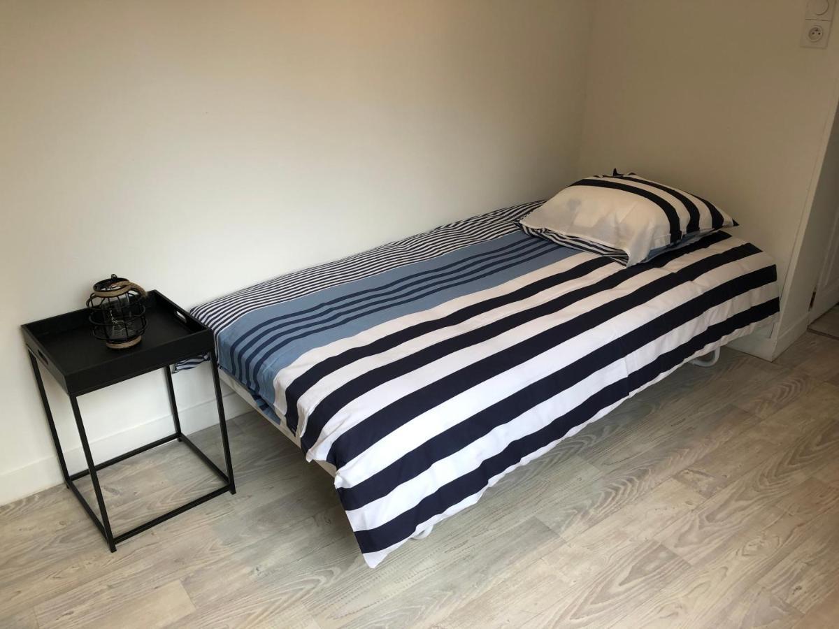 Apartmán L'Etape De La Tour Grand-Fougeray Exteriér fotografie